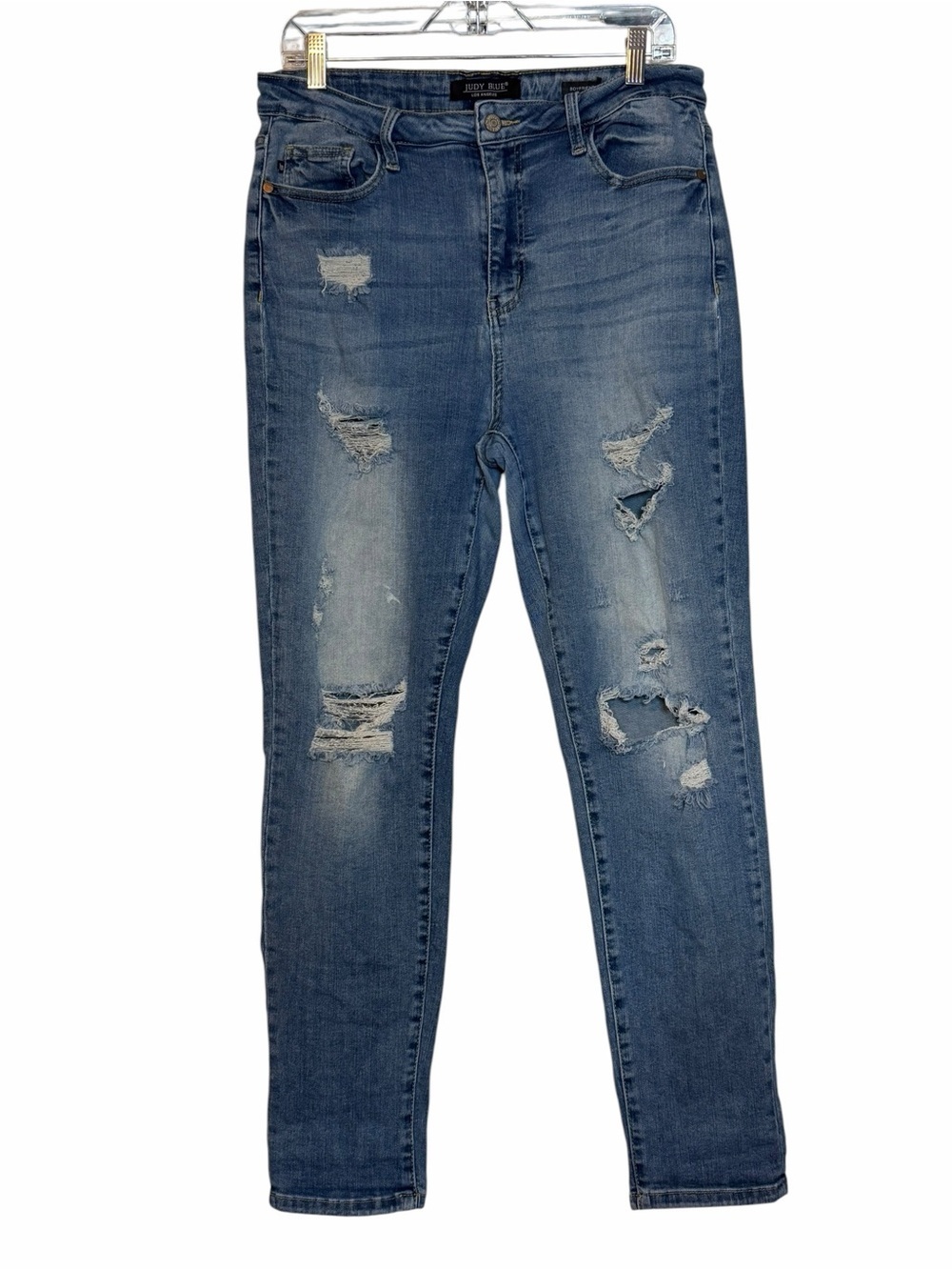 Judy Blue women’s size 15/32 boyfriend distress medium wash jeans